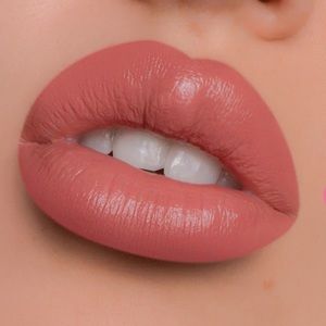 KAB Cosmetics Undress Me lip kit